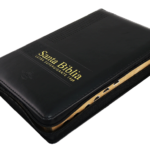 Biblia letra supergigante manual RVR60 – Negro – Cierre – Índice - Imagen 4