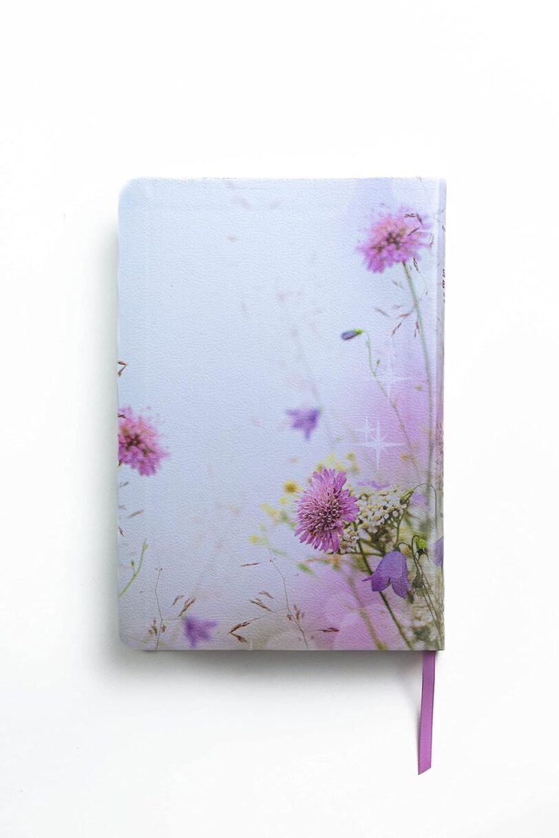 Biblia de Promesas RVR1960 Para Mujeres, Piel especial, Floral - Imagen 5