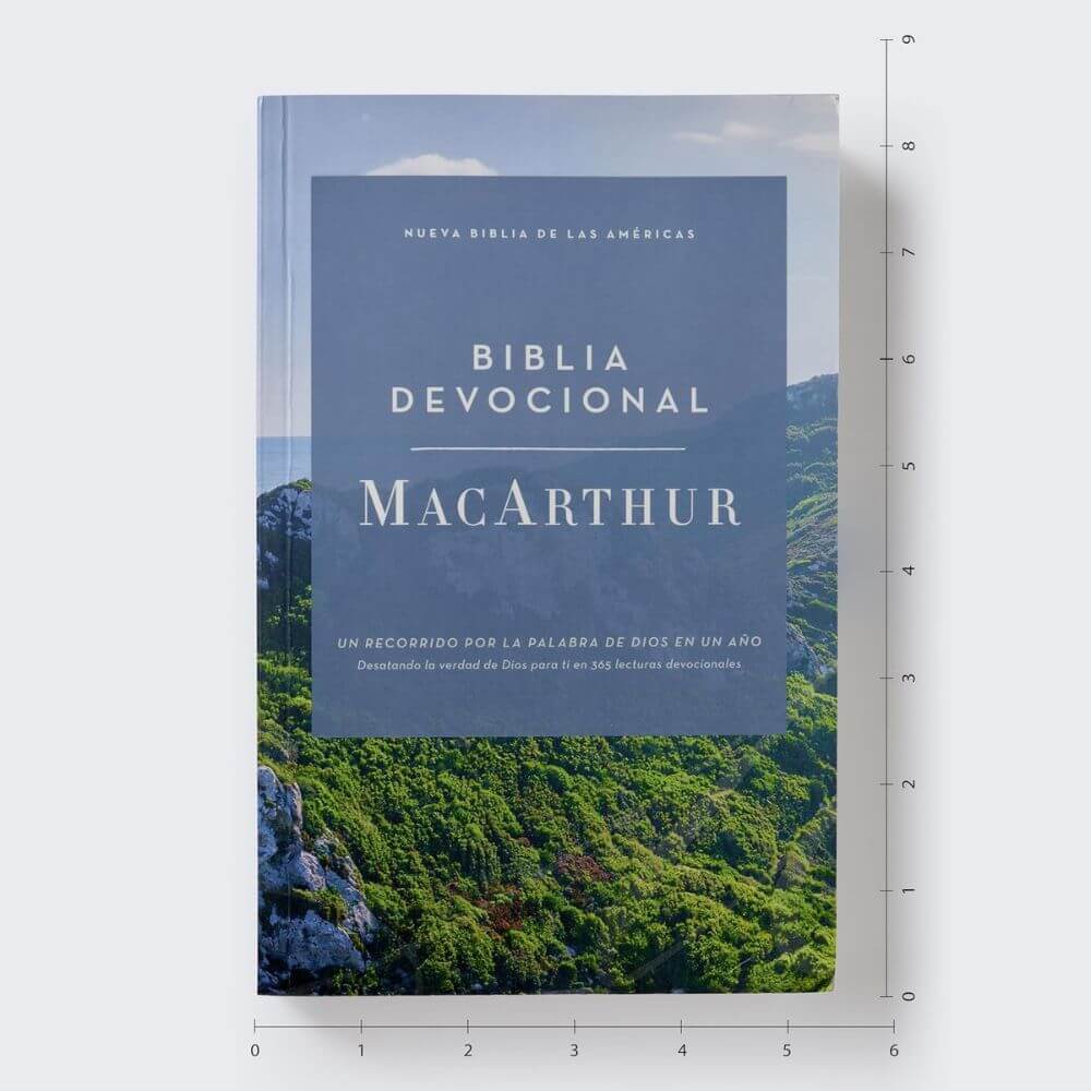 Biblia NBLA Devocional MacArthur Tapa Rústica - Imagen 4